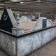 The tomb of Sheikh Ishaq Ali on Kona Expressway.